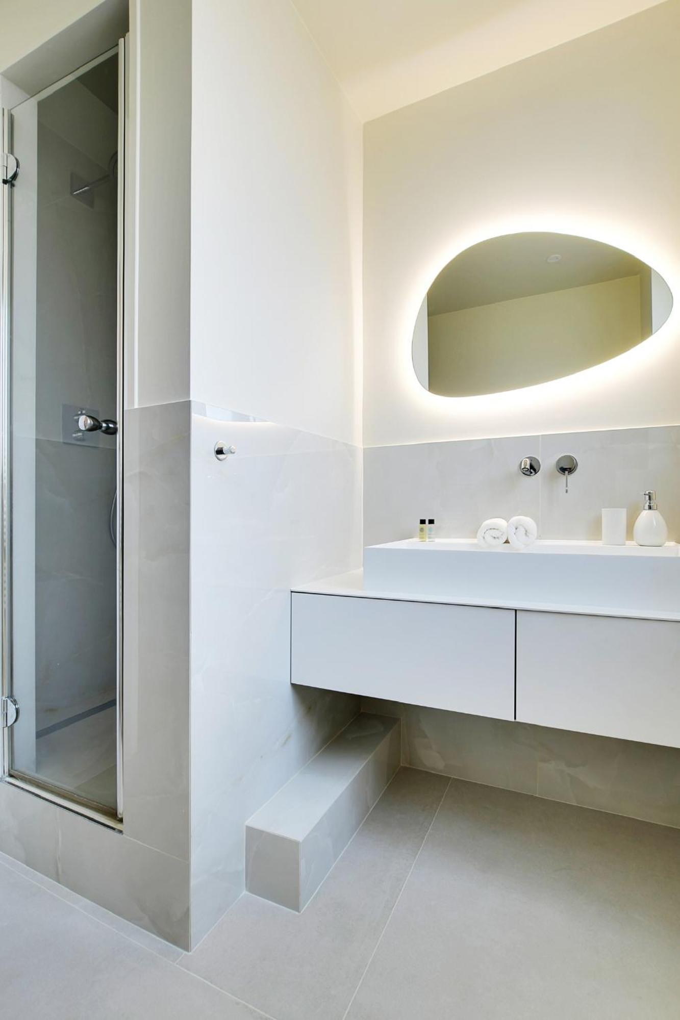 Suite Deluxe 1 By Les Maisons De Charloc Homes Boulogne-Billancourt Dış mekan fotoğraf