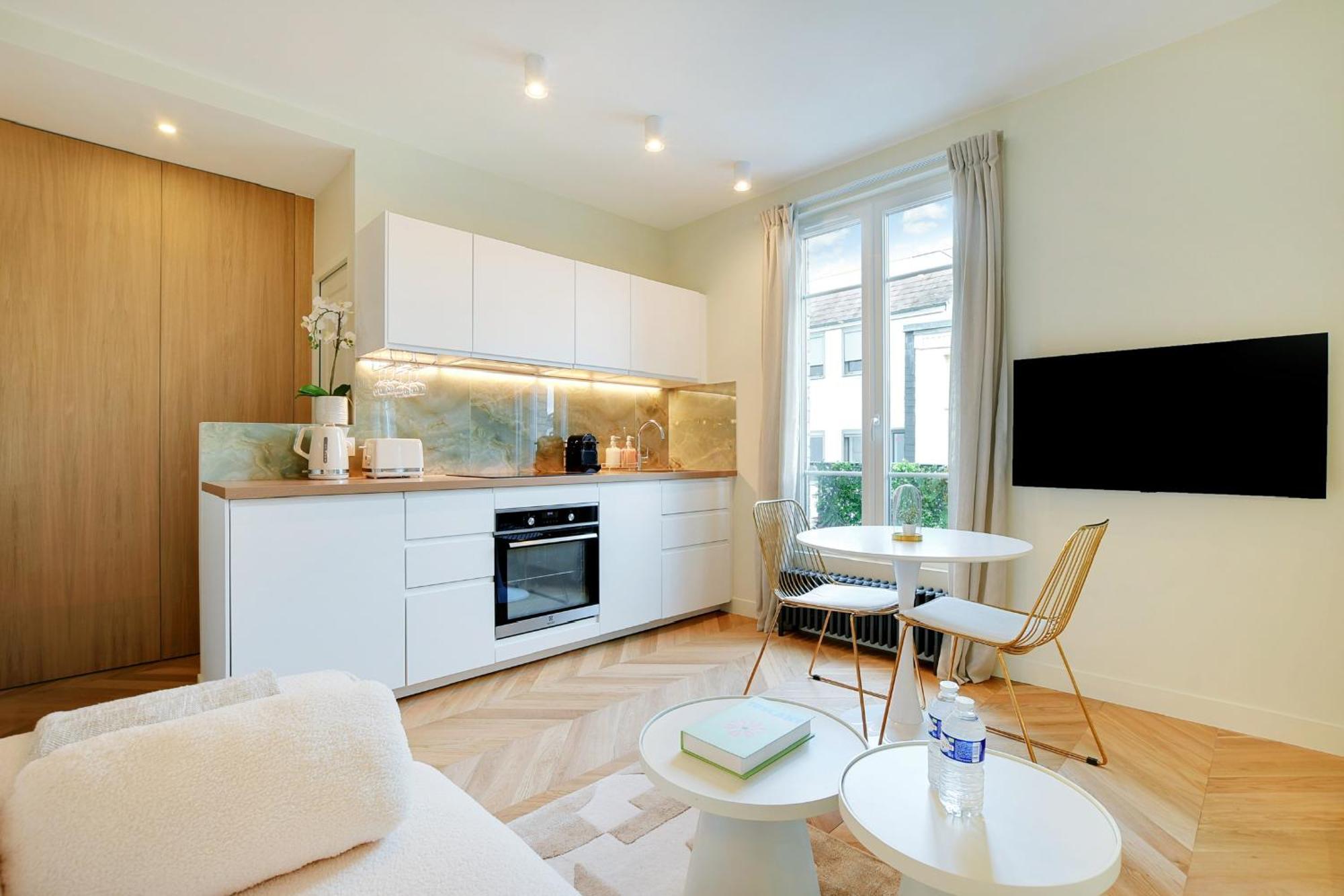 Suite Deluxe 1 By Les Maisons De Charloc Homes Boulogne-Billancourt Dış mekan fotoğraf